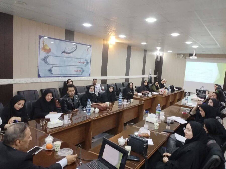 برگزاری کارگاه آموزشی پیشگیری از خودکشی در قم