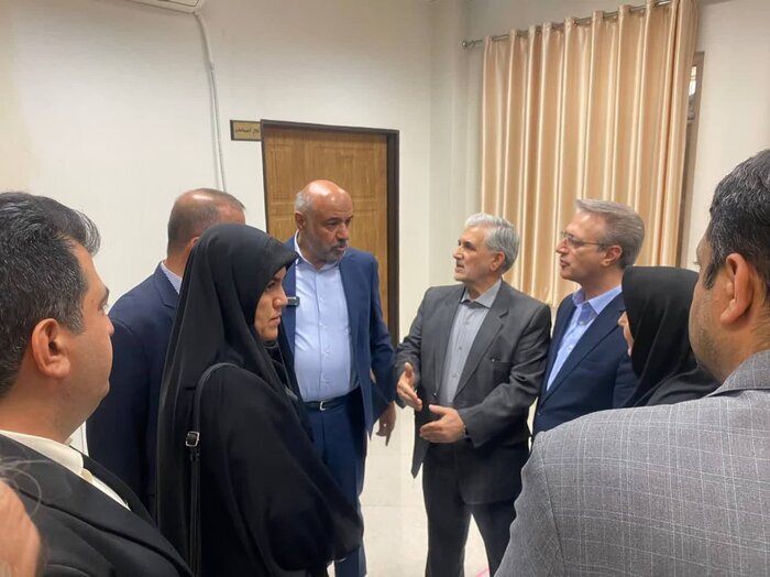 در رسانه| وزیر رفاه از مجتمع درمانی و نمایشگاه توانمندی های میانه بازدید کرد