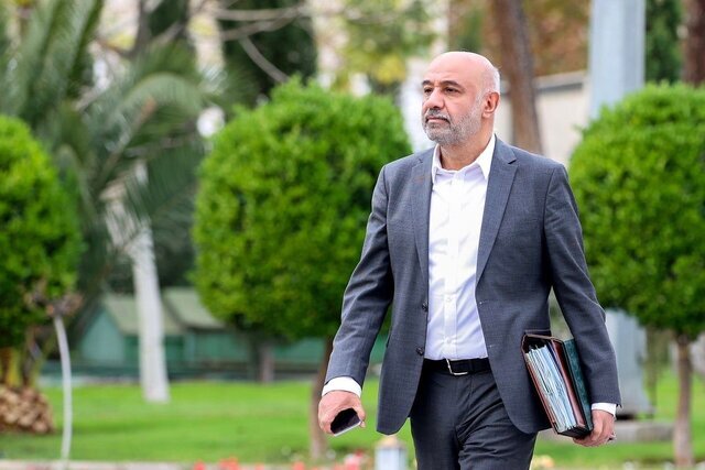 در رسانه| ورود وزیر تعاون، کار و رفاه اجتماعی به تبریز