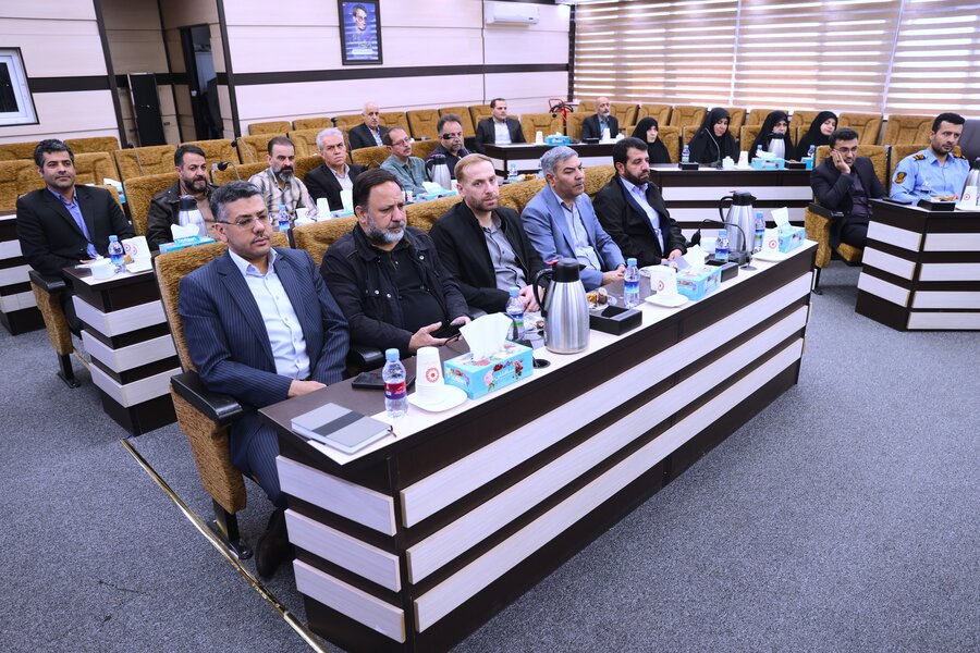 نشست رئیس سازمان بهزیستی کشور با همکاران حوزه حراست ، گزینش، ارتباطات مردمی