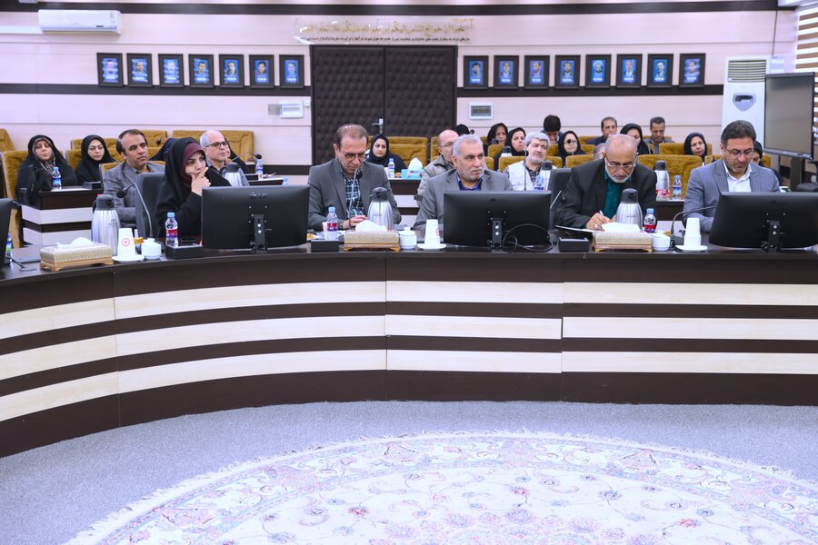 نشست رئیس سازمان بهزیستی کشور با همکاران حوزه حراست ، گزینش، ارتباطات مردمی