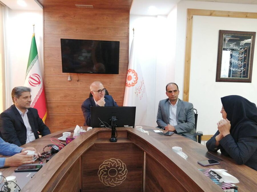 خراسان جنوبی-دیدار صمیمی مدیر کل بهزیستی استان با معاونین و کارکنان حوزه های تخصصی