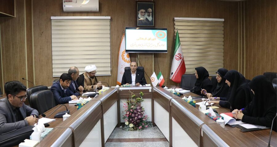 برگزاری جلسه شورای فرهنگی اداره کل بهزیستی آذربایجان غربی با محوریت ترویج فرهنگ سازمانی و برنامه‌ریزی برای دهه کرامت