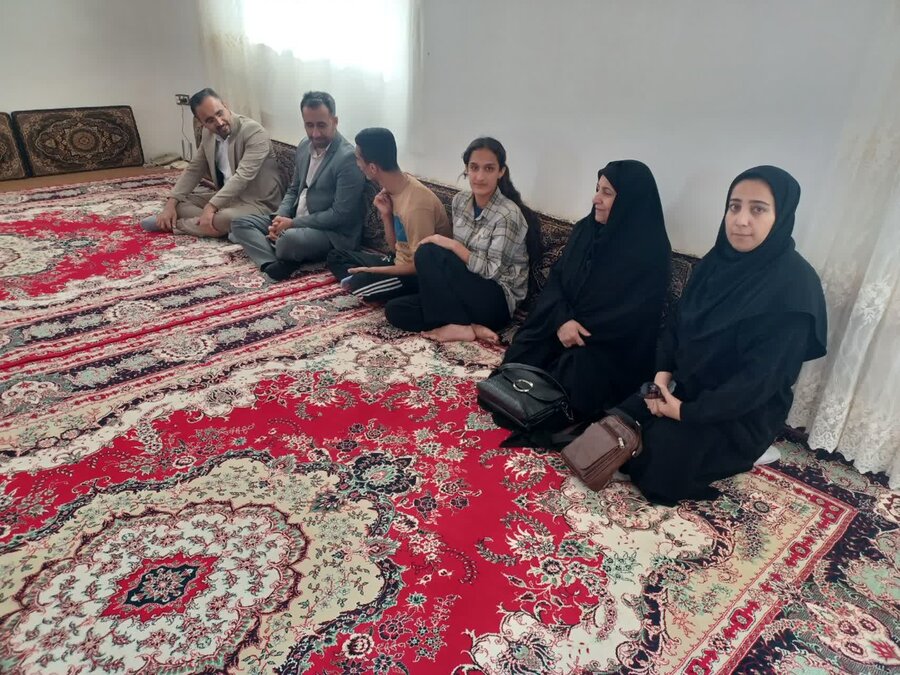 دیواندره | دیدار با خانواده مددجویان دارای اختلال طیف اوتیسم