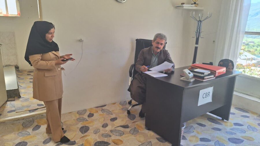 سروآباد | بازدید و سرکشی رابط حراست بهزیستی از مراکز تحت نظر