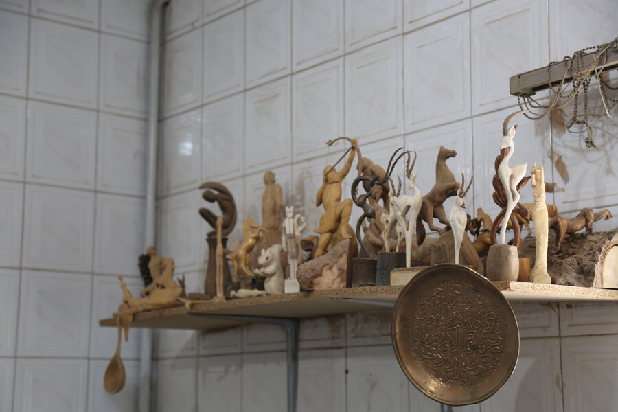 سنندج | بازدید رییس سازمان مدیریت و برنامه ریزی از مؤسسه نیکوکاری رعد