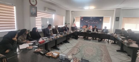 جلسه شناخت ظرفیت های کارآفرینی و اشتغال استان