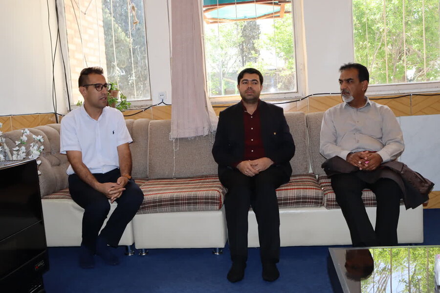 بازدید مدیرکل بهزیستی کرمان از مرکز خدمات بهزیستی مثبت زندگی هماشهر