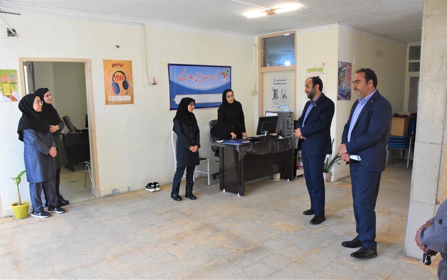 بازدید مدیرکل بهزیستی از مراکز مثبت زندگی سنقروکلیایی