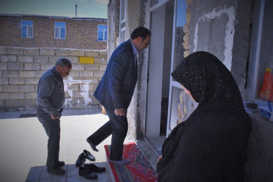 دیدار مدیرکل بهزیستی با مددجویان شهرستان سنقروکلیایی