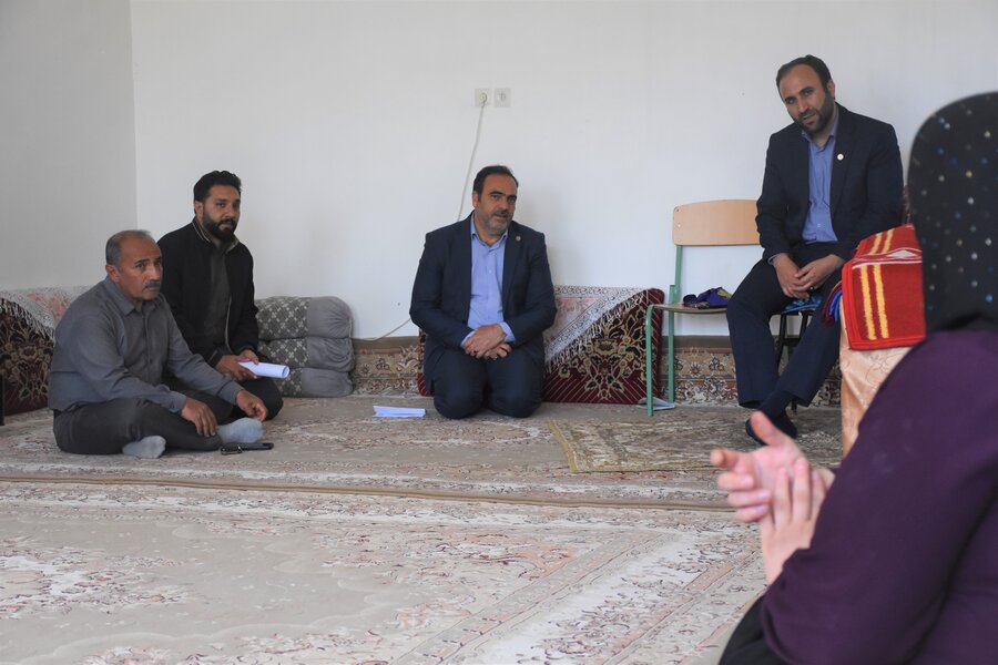 دیدار مدیرکل بهزیستی با مددجویان شهرستان سنقروکلیایی