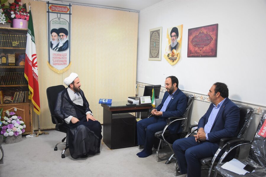 دیدار مدیرکل بهزیستی با امام جمعه شهرستان سنقروکلیایی