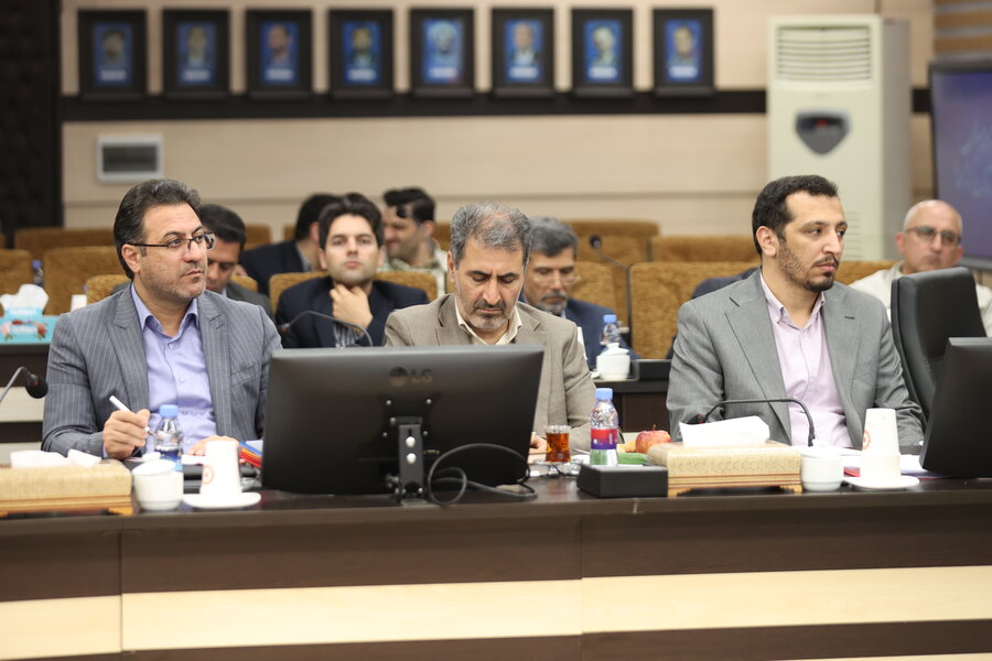 نشست تخصصی وزیر تعاون کار و رفاه اجتماعی با سازمان بهزیستی کشور