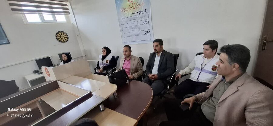 دیواندره |حضور دانش آموزان متوسطه اول در اداره بهزیستی 