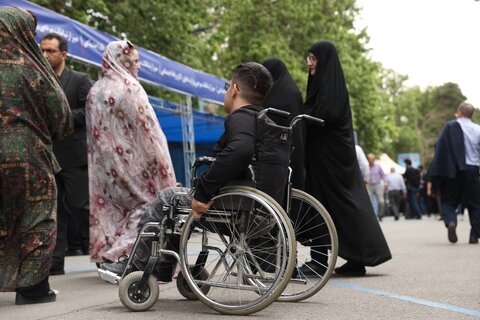 دیدار مردمی معاونین و مدیران سازمان بهزیستی در نماز جمعه تهران