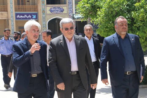 بازدید رئیس سازمان بهزیستی از مرکز امداد اجتماعی بهزیستی فارس در حرم حضرت احمد بن موسی (ع)