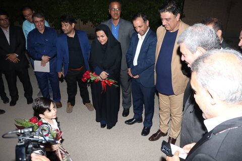 گزارش تصویری|حافظ خوانی و استقبال سامیار از معاون وزیر و رئیس سازمان بهزیستی کشور