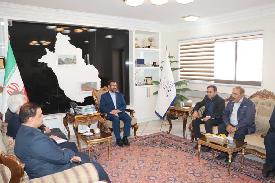 گزارش تصویری|ملاقات معاون وزیر و رئیس سازمان بهزیستی کشور با استاندار فارس