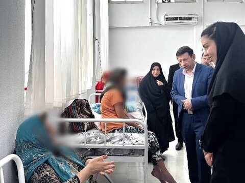 بازدید مدیرکل دادگستری استان بوشهر از مراکز توانبخشی و نگهداری سالمندان با هدف بررسی میدانی وضعیت خدمات‌رسانی
