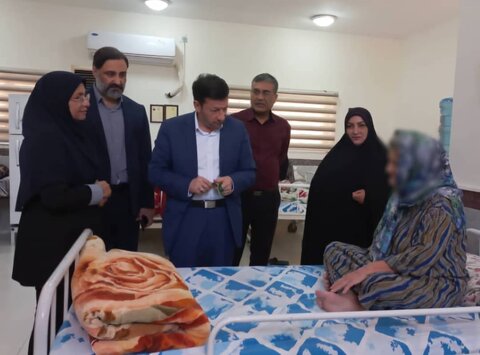 بازدید مدیرکل دادگستری استان بوشهر از مراکز توانبخشی و نگهداری سالمندان با هدف بررسی میدانی وضعیت خدمات‌رسانی