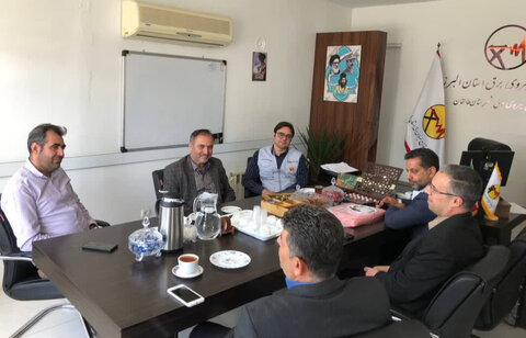 طالقان | دیدار رئیس اداره بهزیستی و مدیریت جدید توزیع برق شهرستان طالقان