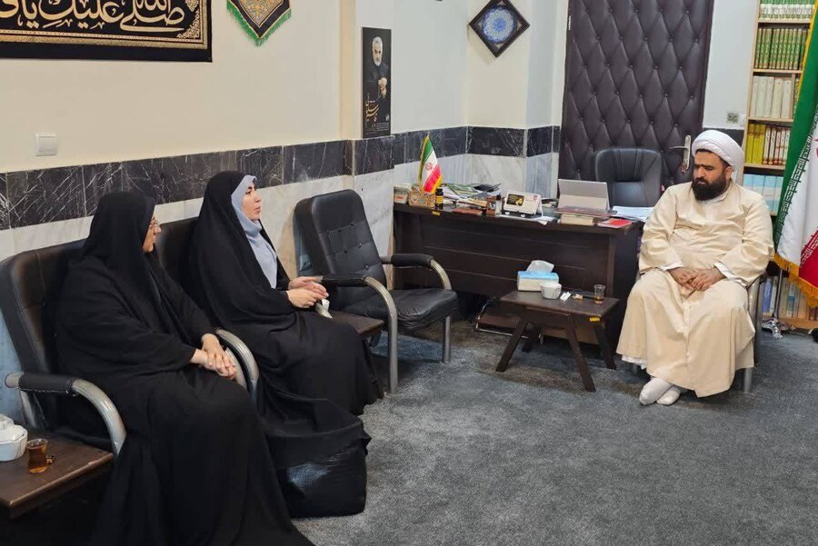 شهر قدس | دیدار رئیس اداره بهزیستی با امام جمعه شهرستان