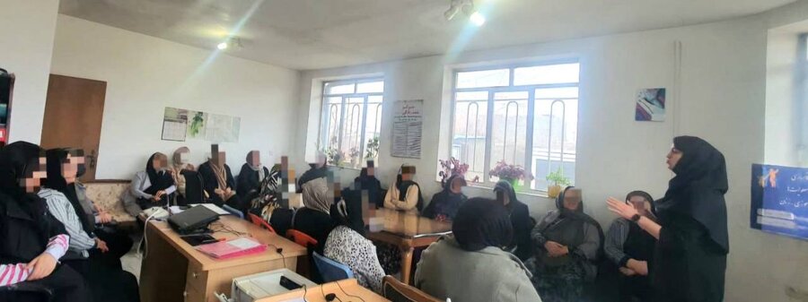 دوره آموزشی پیشگیری از معلولیت در دوران سالمندی در مرکز مثبت زندگی بهزیستی مهاباد