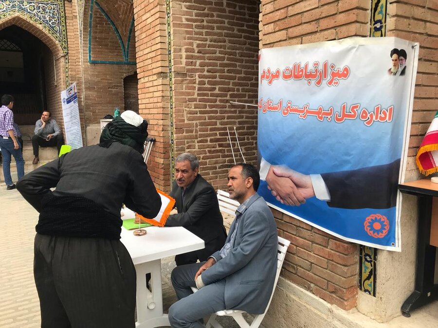 استقرار میز ارتباطات مردمی بهزیستی در مسجد جامع سنندج