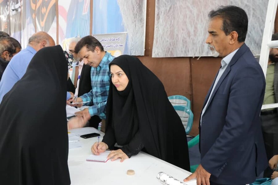 حضور مدیرکل بهزیستی استان کرمان در میز خدمت دستگاه‌های اجرایی زیرمجموعه وزارت تعاون کار و رفاه اجتماعی