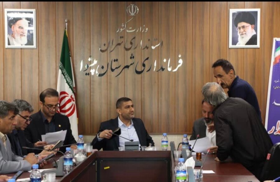 پیشوا | ملاقات مردمی با جامعه هدف در فرمانداری شهرستان