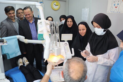 گزارش تصویری| بازدید مسئولان از کانتینر های کلینیک سیار خیریه نورآوران سلامت در شهرستان نمین