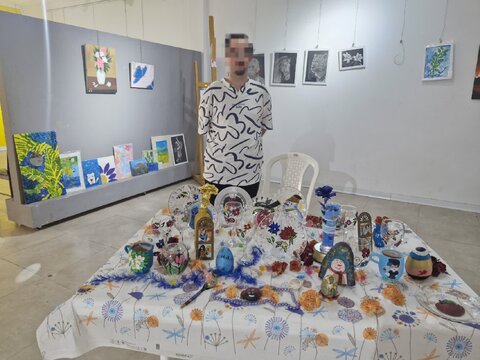 بازدید از نمایشگاه دستاوردهای هنری و خلاقیت توانمندان ویژه سندروم داون