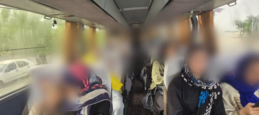 چهارباغ | اعزام دختران جامعه هدف به اردو یک روزه قم و کاشان