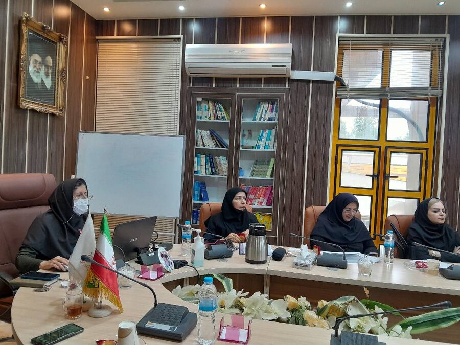 آموزش با موضوع  سالمندی