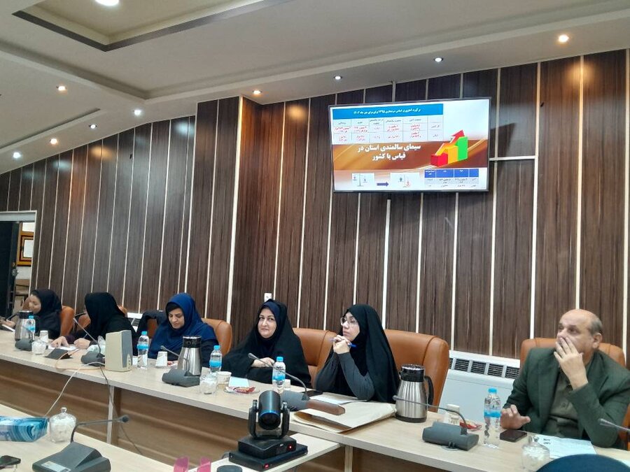 آموزش با موضوع  سالمندی