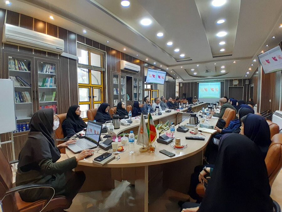 آموزش با موضوع  سالمندی