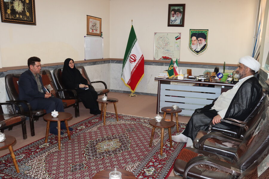  تاکید بر توسعه آگاه‌سازی اجتماعی و تقویت بنیان خانواده