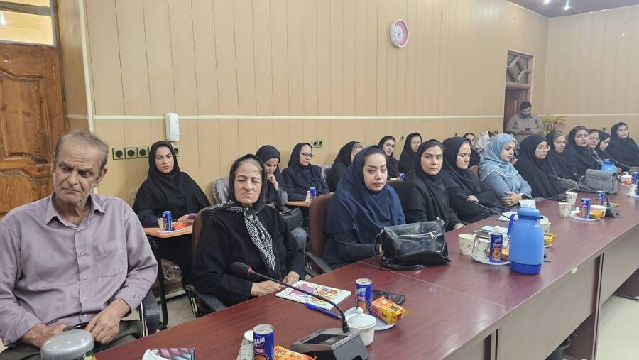 نشست مشترک مدیران بهزیستی و تعاون، کار و رفاه اجتماعی استان با سمن های فعال در حوزه بهزیستی