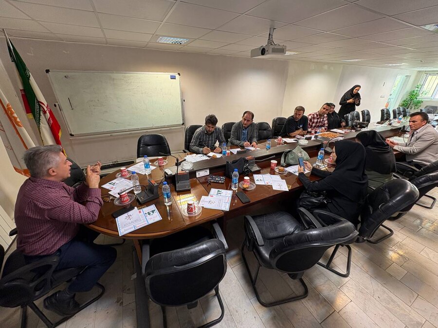 شنیدن فعالانه، کلید تربیت فرزندان سالم است