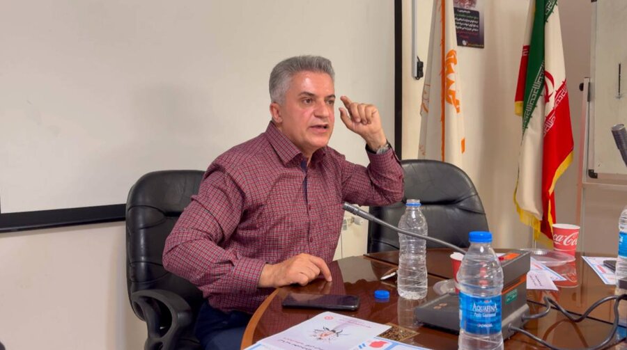 شنیدن فعالانه، کلید تربیت فرزندان سالم است