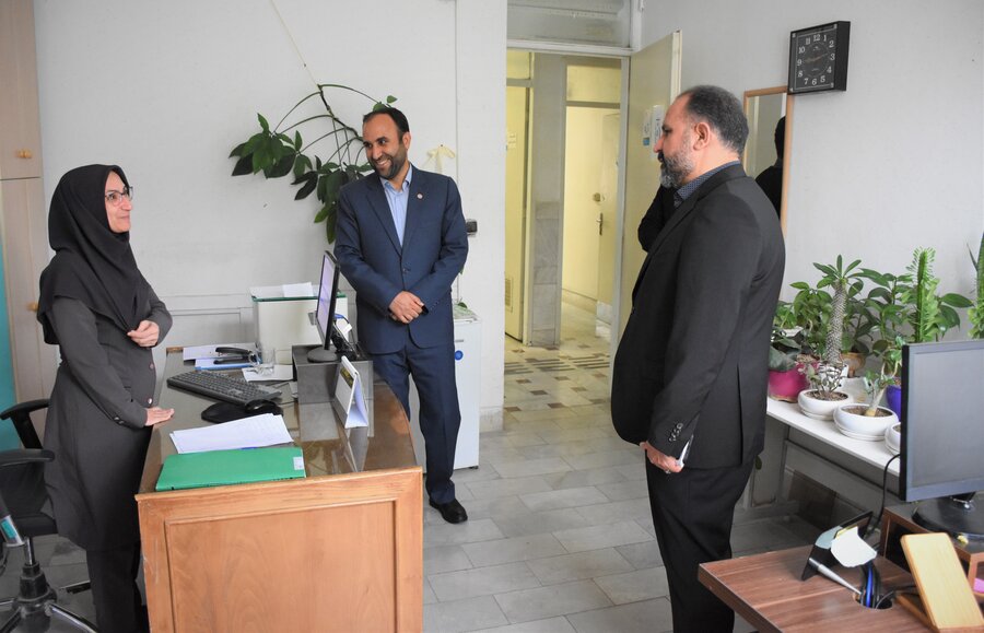 بازدید دکتر خانپور (استانداری) از بهزیستی استان کرمانشاه