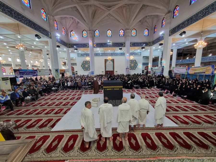 اطلاع رسانی پویش ولیمه مهربنی در همایش حجاج