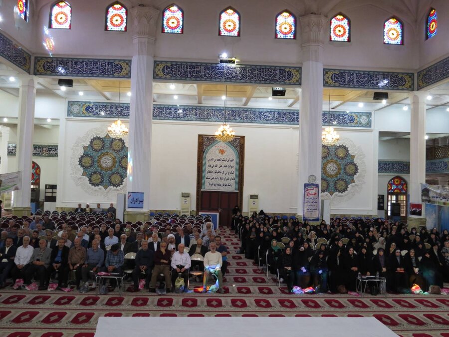 اطلاع رسانی پویش ولیمه مهربنی در همایش حجاج