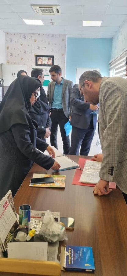 بازدید مسئولان استان تهران از شیرخوارگاه شبیر