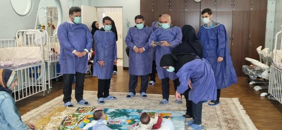 بازدید مسئولان استان تهران از شیرخوارگاه شبیر / تأکید بر حفظ و ارتقا سطح کیفیت خدمات بهزیستی به کودکان بی‌سرپرست