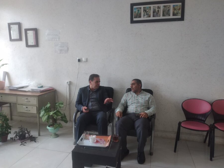 بازدید معاون کارآفرینی بهزیستی کردستان از طرحهای اشتغالزایی و مسکن شهر موچش