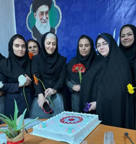 مراسم گرامیداشت روز مشاور و روانشناس در بهزیستی ساوجبلاغ برگزار شد