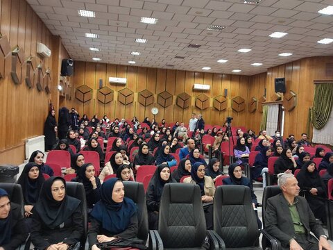 همایش بزرگداشت روز مشاور و روانشناس برگزار شد