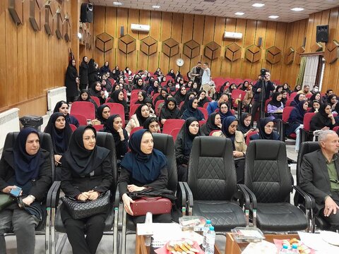 همایش بزرگداشت روز مشاور و روانشناس برگزار شد