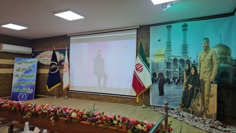 اهدای ۳۰ ویلچر برقی و ۲۰ سری جهیزیه